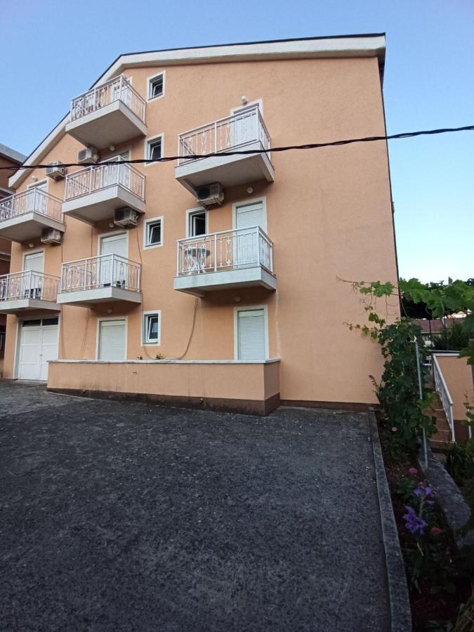 Apartments Parapid Budva Eksteriør bilde